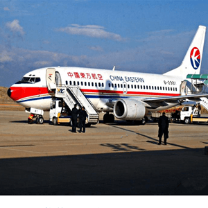 义勒力特空运航空快运业稳步发展的原因是什么？